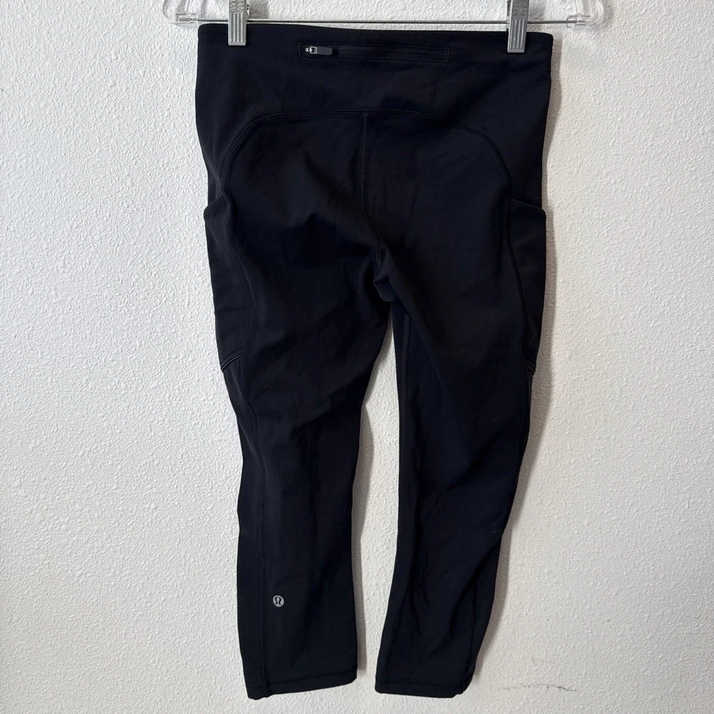 Lululemon Speed Up Crop Black Size 6 Side Pockets‎ Luxtreme Tight